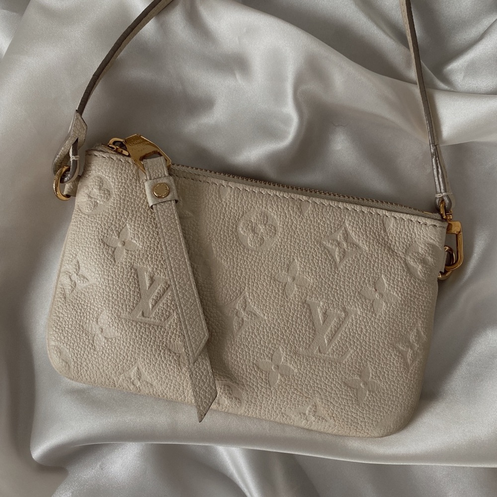 🕊SOLD🕊 LOUIS VUITTON EMPREINTE CITADINE POCHETTE - Picture 4 of 16